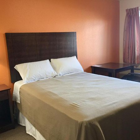 Downtown Motel Woodward Extérieur photo